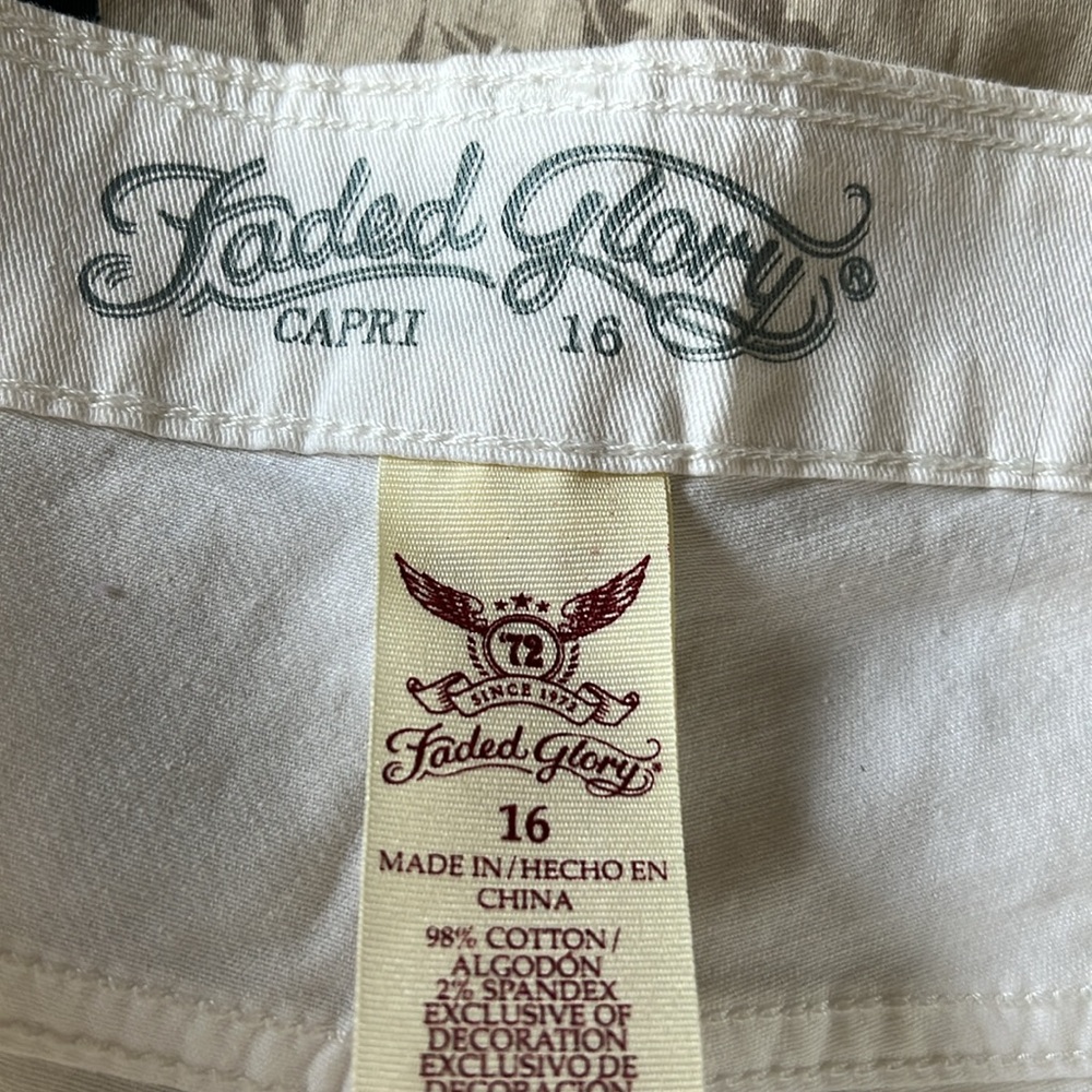 Capris - Picture 2 of 3